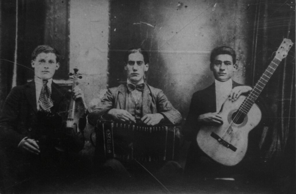 Trio de Ponciano García (1915)